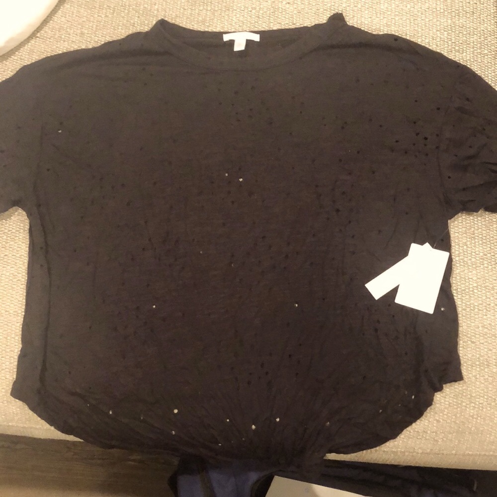 Abound hole rustic tee
